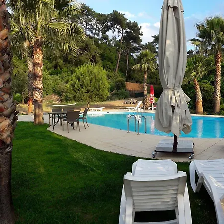 Ferienvilla In Mit Pkw مرمريس